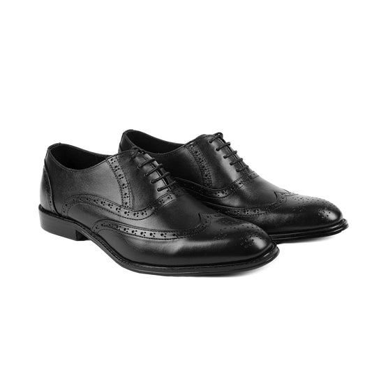 Lucien Luxe – Black Wingtip Oxfords